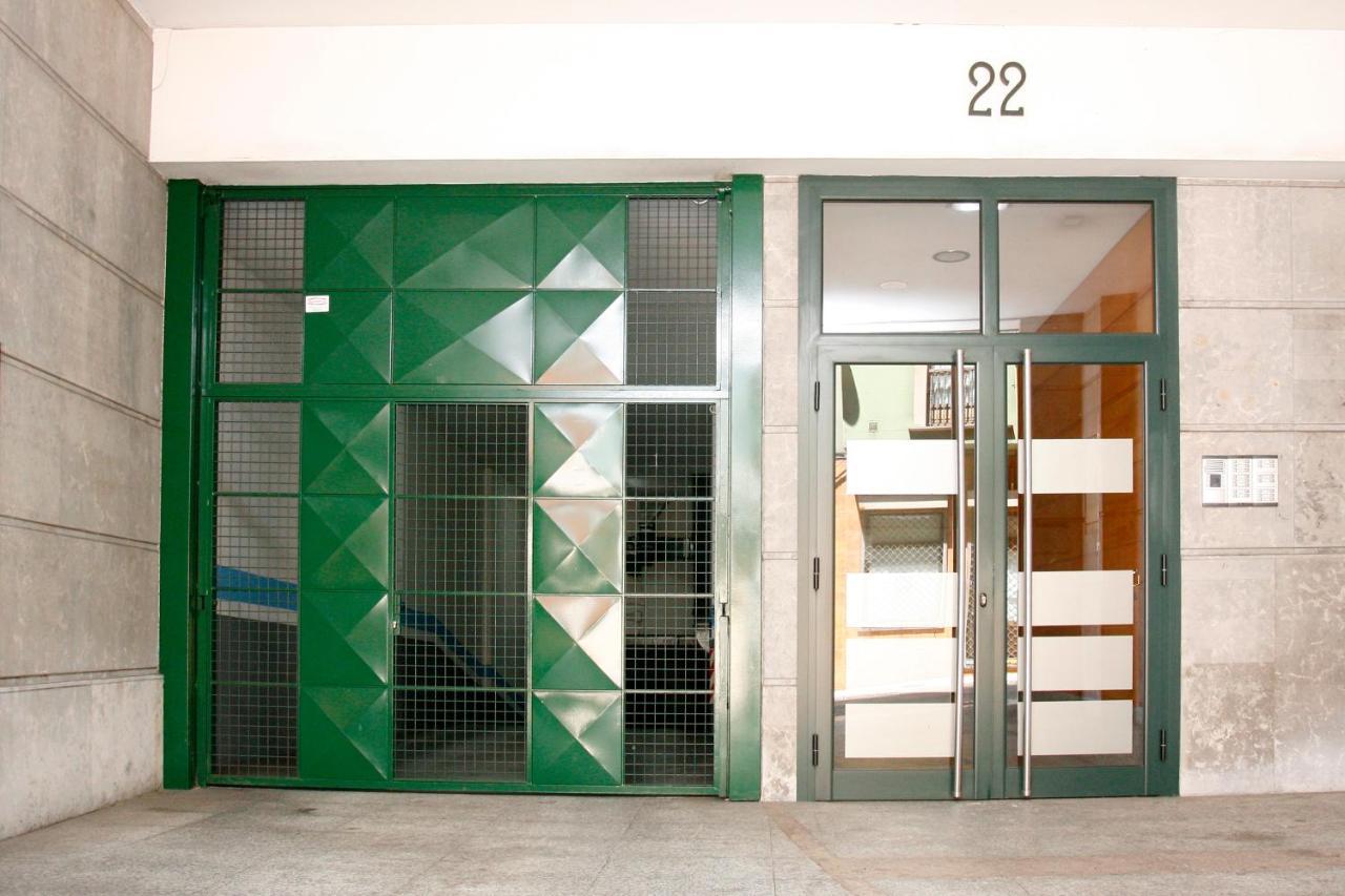 奥维耶多Loft " La Fabrica De Gas",Parking公寓 外观 照片